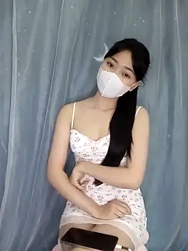 Xiangchuu online show from March 31, 2026, 2:19 pm