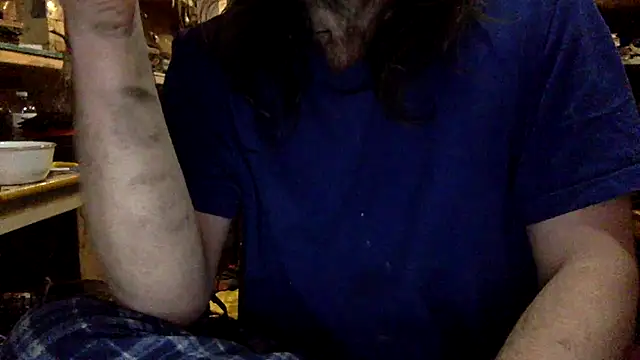 Snapshot of hairyhungnaughtyguy chatting on May 23, 2026, 11:09 am hairyhungnaughtyguy online show from May 23, 2026, 11:09 am