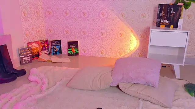 Mikavelvet08 online show from April 15, 2026, 7:58 pm