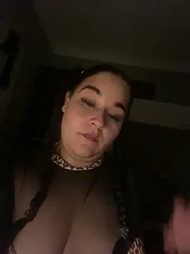 Szandra26 online show from April 13, 2026, 11:20 pm