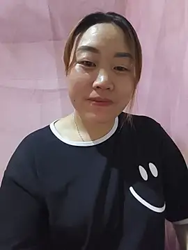 Snapshot of he-se-kin chatting on May 20, 2026, 12:13 pm he-se-kin online show from May 20, 2026, 12:13 pm