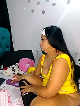 Snapshot of antonelamistresxxx chatting on June 12, 2026, 12:41 am antonelamistresxxx online show from June 12, 2026, 12:41 am