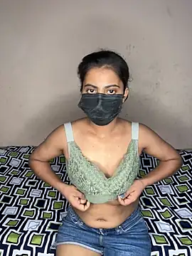 Riya leone online show from June 2, 2026, 7:36 pm
