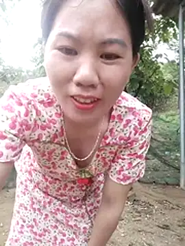 Bianca Nina online show from April 4, 2026, 1:01 am