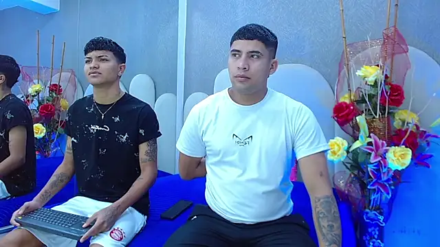 party duo playboy online show from May 29, 2026, 3:23 am