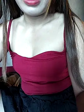 xinhxinh-cute online show from April 6, 2026, 5:52 am