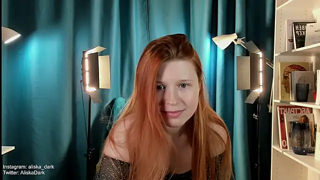 aaliska dark online show from April 8, 2026, 6:37 am