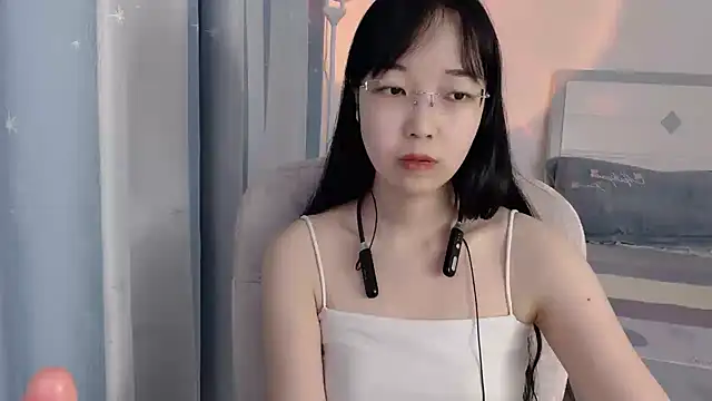 Snapshot of Anya-2026 chatting on July 14, 2026, 4:13 pm Anya-2026 online show from July 14, 2026, 4:13 pm