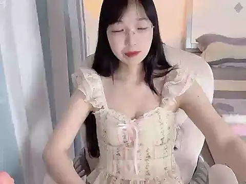 Snapshot of Anya-2026 chatting on June 29, 2026, 12:05 pm Anya-2026 online show from June 29, 2026, 12:05 pm