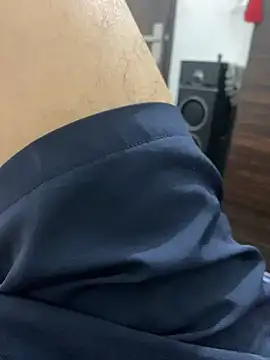 sweet lollipop4 online show from April 11, 2026, 2:21 pm