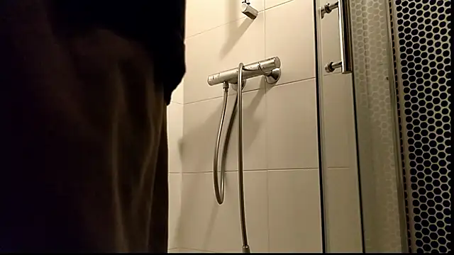 Luca Sweet online show from March 28, 2026, 7:48 pm