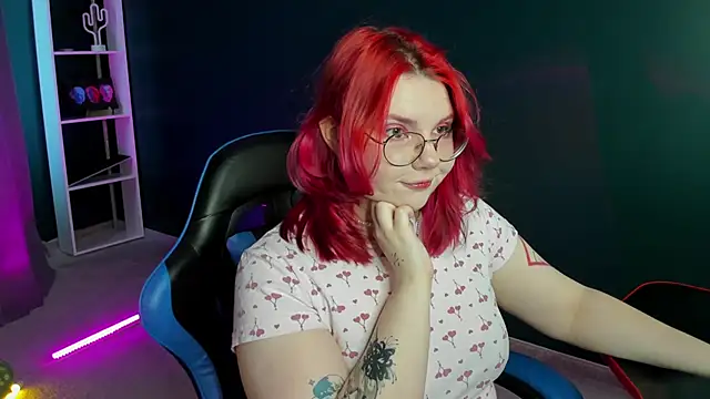 Snapshot of Alice_Kitagawa chatting on April 2, 2026, 11:39 am Alice Kitagawa online show from April 2, 2026, 11:39 am