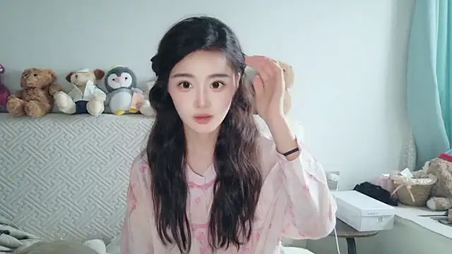 cc-8 online show from April 10, 2026, 9:49 am