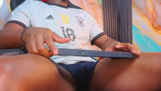 maxmuscle10 online show from April 16, 2026, 8:31 pm