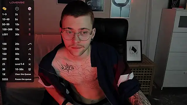 Thomas Norton online show from April 10, 2026, 8:16 pm