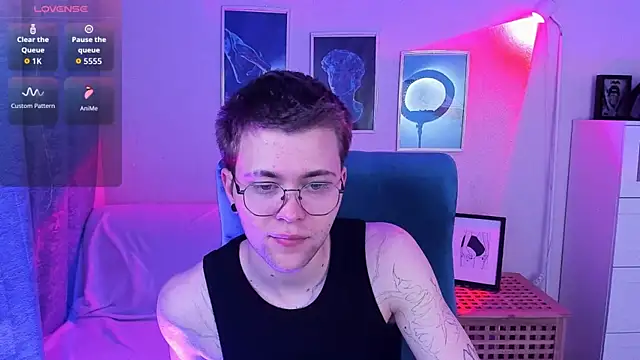 Snapshot of Thomas_Norton chatting on May 27, 2026, 9:00 pm Thomas Norton online show from May 27, 2026, 9:00 pm