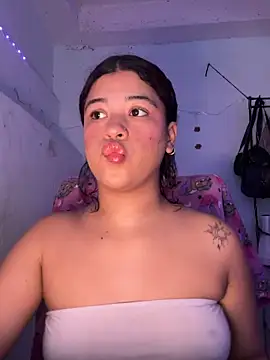 IvyRousex online show from April 1, 2026, 1:01 pm