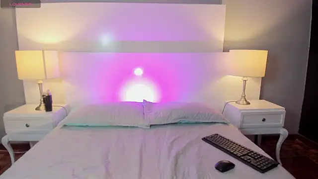 Snapshot of Jostyn_rous chatting on April 3, 2026, 12:33 pm Jostyn rous online show from April 3, 2026, 12:33 pm