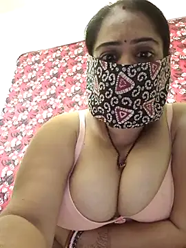 sonalidey5564 online show from April 15, 2026, 8:31 am