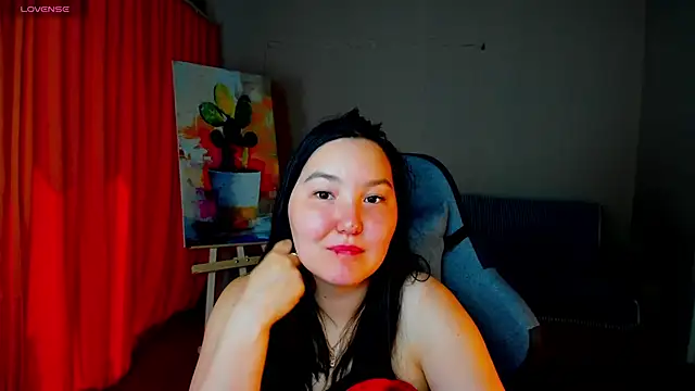 Snapshot of CamilaMartiez chatting on June 21, 2026, 12:33 pm CamilaMartiez online show from June 21, 2026, 12:33 pm