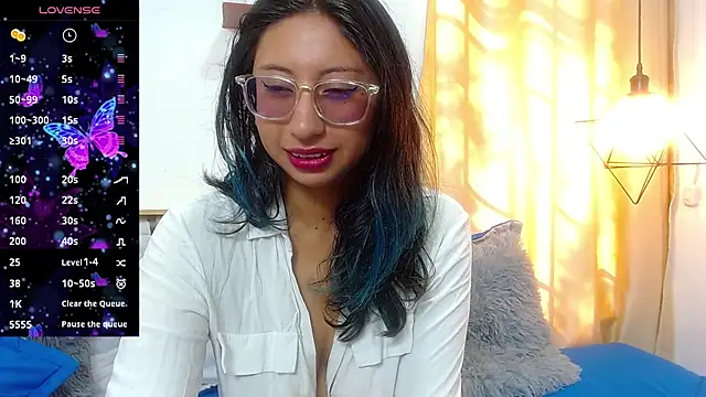 Violet 2003 online show from July 8, 2026, 2:40 pm