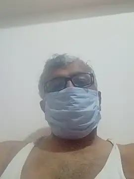 Snapshot of mature55 chatting on May 29, 2026, 12:44 pm mature55 online show from May 29, 2026, 12:44 pm