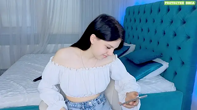 DarkAdelina online show from April 15, 2026, 9:48 am