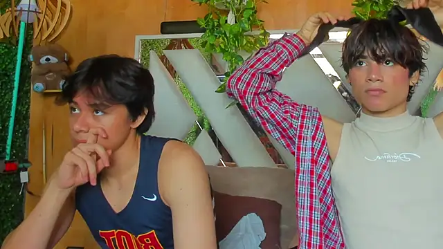 Snapshot of Max_gold chatting on March 30, 2026, 3:02 pm Max gold online show from March 30, 2026, 3:02 pm