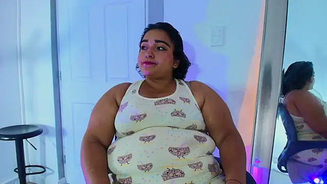 Samantha chubby online show from April 16, 2026, 4:02 am