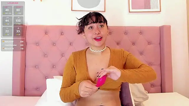 xiomi monroe online show from April 4, 2026, 4:13 pm