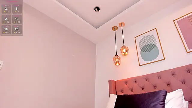 xiomi monroe online show from April 15, 2026, 7:58 pm