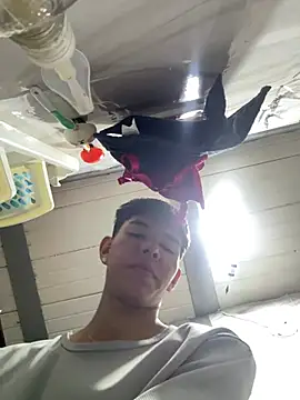 Snapshot of CAROLYNFOSTER chatting on April 8, 2026, 2:35 am CAROLYNFOSTER online show from April 8, 2026, 2:35 am