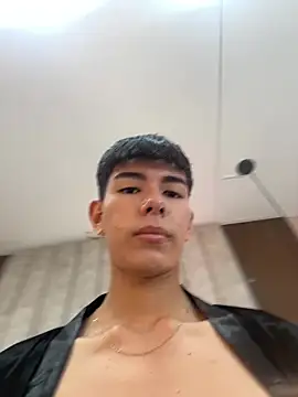 Snapshot of CAROLYNFOSTER chatting on April 13, 2026, 4:55 pm CAROLYNFOSTER online show from April 13, 2026, 4:55 pm