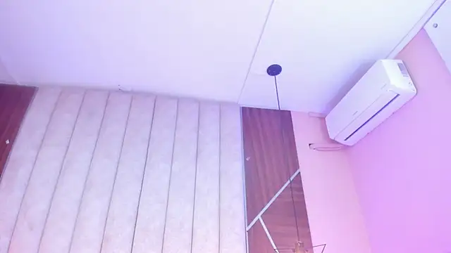 Snapshot of CAROLYNFOSTER chatting on April 11, 2026, 7:45 am CAROLYNFOSTER online show from April 11, 2026, 7:45 am