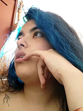 Snapshot of Leeyla_blade chatting on May 15, 2026, 6:50 pm Leeyla blade online show from May 15, 2026, 6:50 pm