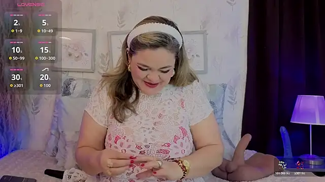 Snapshot of Natashablade__ chatting on July 16, 2026, 11:51 am Natashablade online show from July 16, 2026, 11:51 am
