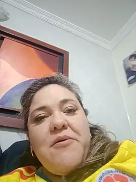 Snapshot of Natashablade__ chatting on June 28, 2026, 12:28 am Natashablade online show from June 28, 2026, 12:28 am