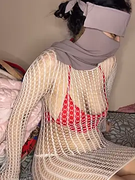 Raahafe online show from April 15, 2026, 1:04 pm