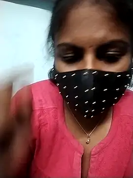 honeyflowerr online show from March 29, 2026, 5:58 pm