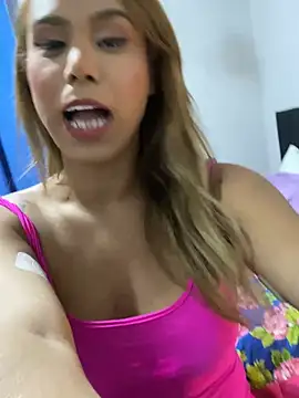 Jullyanaximeness online show from April 29, 2026, 8:59 pm