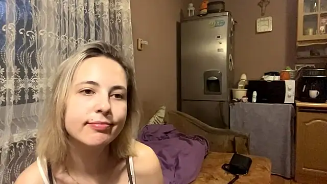 enchantedass online show from April 2, 2026, 5:19 pm