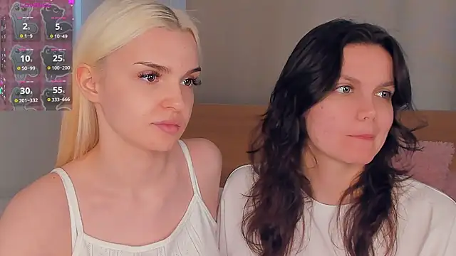 JuliannPaysour online show from April 17, 2026, 7:22 am