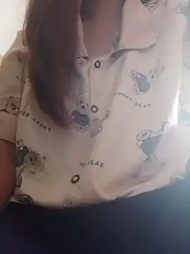 tinyk6 online show from April 22, 2026, 2:29 am