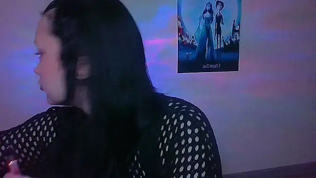 Katarina Fox  online show from April 8, 2026, 11:12 am