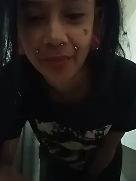 Snapshot of xblackstarX1 chatting on June 5, 2026, 10:59 pm xblackstarX1 online show from June 5, 2026, 10:59 pm