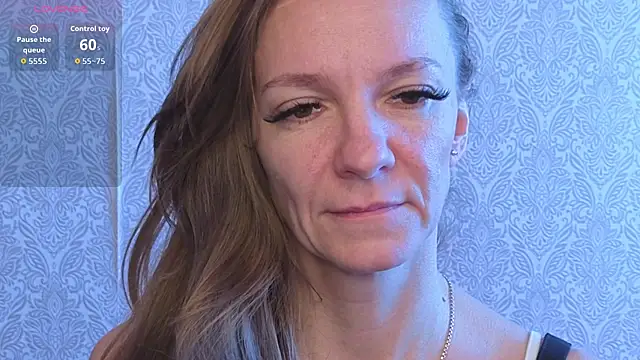 jesica mooonn online show from March 30, 2026, 3:08 am