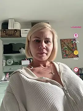 Milliethestylist online show from May 7, 2026, 1:36 pm