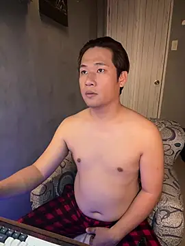 Snapshot of Titanryu chatting on April 16, 2026, 12:06 pm Titanryu online show from April 16, 2026, 12:06 pm