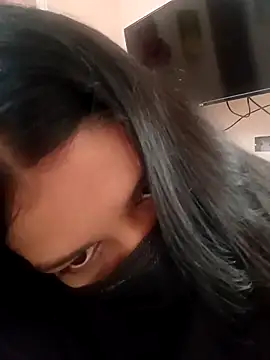 Tamil Hot Rithaniya online show from April 10, 2026, 5:03 am