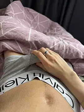 erikabrowncute online show from April 26, 2026, 7:05 am